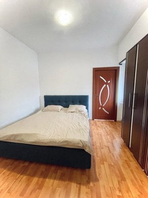 Apartament cu 2 camere, 54 mp, zona centrala - imagine 5