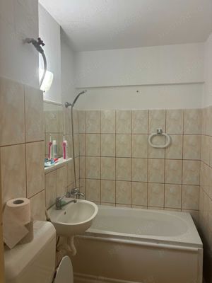 Apartament cu 2 camere, la parter, Gara de Nord - imagine 4