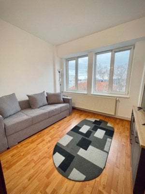 Apartament cu 2 camere, 54 mp, zona centrala - imagine 4