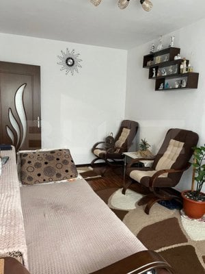 Apartament 2 camere, semidecomandat, 32 mp, zona Sagului - imagine 3