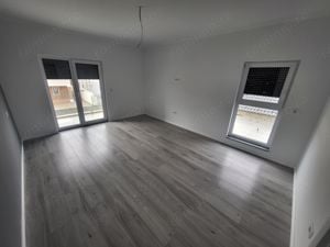 360 Imobiliare oferă spre vânzare o jumătate de duplex in Dumbravita - imagine 4