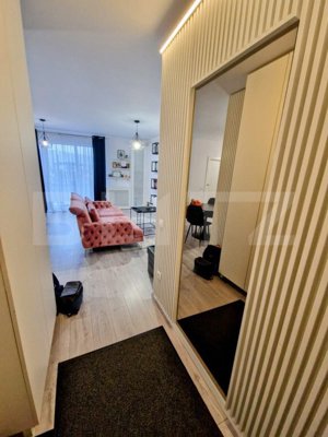 Apartament modern, 3 camere, 2 bai, garaj, zona centrala Floresti ! - imagine 4