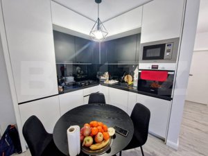 Apartament modern, 3 camere, 2 bai, garaj, zona centrala Floresti ! - imagine 5