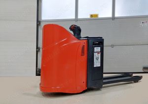 Stivuitor electric cu operator purtat Linde T20SP | Capacitate de încărcare  2000 kg - imagine 2