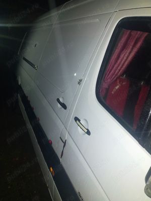 Mercedes Sprinter 10.000 - imagine 10