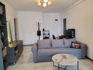 Închiriez apartament  - imagine 7