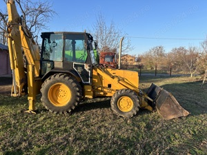 Vând Buldoexcavator Ford 655C - imagine 3