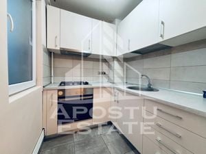 Apartament cu 3 camere, centrala proprie, zona Sagului - imagine 3