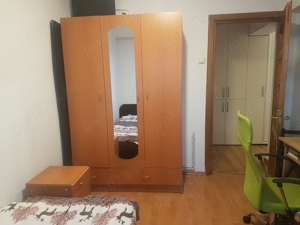 Apartament trei camere, semidecomandat, etaj patru, compartimentare frumoasa, liber, zona Mioritei - imagine 9