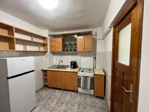 inchiriez apartament zona centrala tg jiu - imagine 5