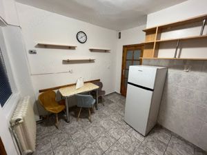 inchiriez apartament zona centrala tg jiu - imagine 3