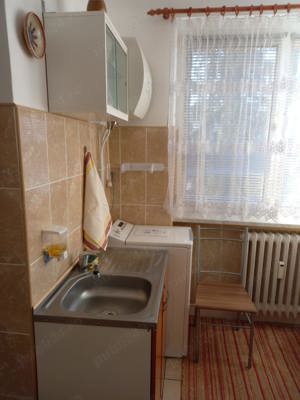 apartament 2 camere zona centrala - imagine 5