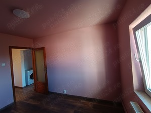 Apartament cu 3 camere în zona Simon Bărnuțiu decomandat centrala proprie - imagine 2