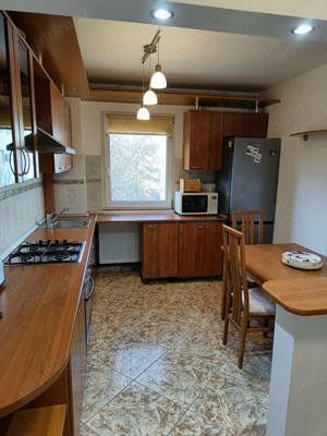 Apartament cu 4 camere în Calea Circumvalațiunii - imagine 2