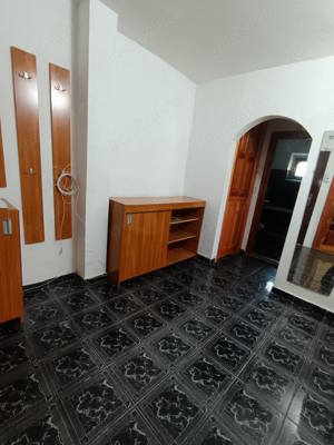 Apartament 2 camere, decomandat, etaj 1, mobilat si utilat, Tudor Neculai, zona Selgros - imagine 14