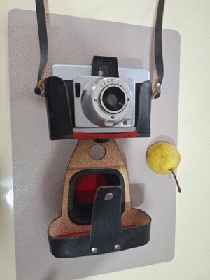 Aparat foto vintage Certo Certina film lat 120mm piele  anii 50 60