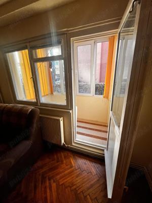 Apartament 2 camere, semidecomandat, Centrul Civic, liber la vanzare - imagine 5