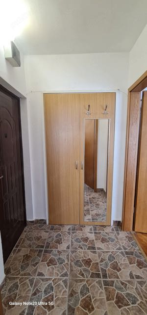 Vand apartament 2 camere, decomandat,  Hunedoara, et 2, zona Dunarea ( Lidl) - imagine 2