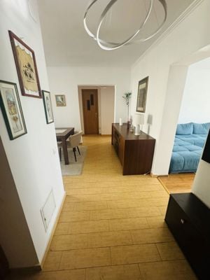 Apartament 3 camere Calarasilor Hyperion