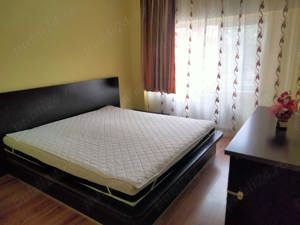 Inchiriez apartament 2 camere  ultimu leu