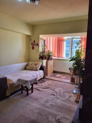 Apartament 3 camere în Năvodari - imagine 2