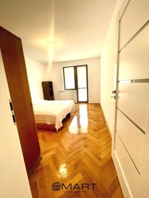 Apartament 3 camere decomandate la vila in cartierul Strand - imagine 4