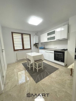 Apartament 3 camere decomandate la vila in cartierul Strand - imagine 7