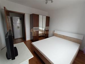 Apartament 2 camere zona Semiluna - imagine 3