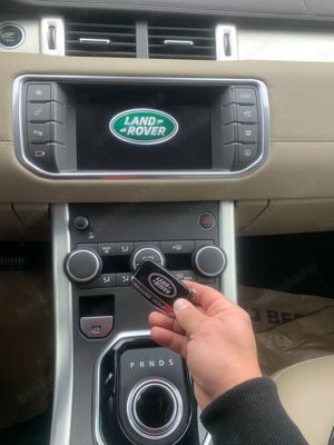 Land Rover -Range Rover Adaugare/ProgramareReparatii chei - imagine 4