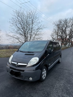 Opel Vivaro 2012 - imagine 3