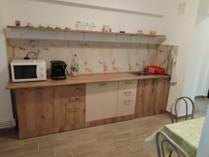 Închiriez apartament decomandat ultracentral cu 2 camere  - imagine 10