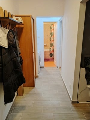 Închiriez apartament decomandat ultracentral cu 2 camere  - imagine 7