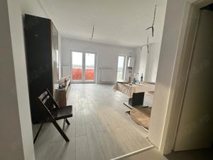 Vând apartament 2 camere torontalului  - imagine 5