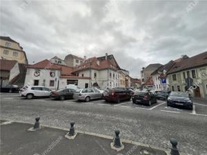 Apartament cu 2 camere decomandate etaj 1 zona Teatrul Gong din Sibiu