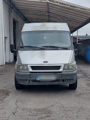 Ford Transit 8+1 Locuri 