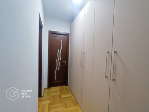 Apartament in centru cu loc de parcare, langa Piata Mica - imagine 2