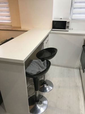 Apartament luminos Piața Romana Amzei - imagine 2