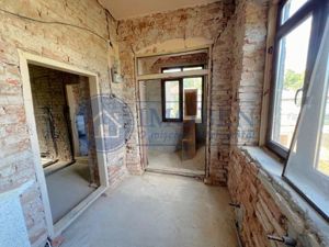 Casa La tara-Renovata partial -Teren 1000mp-Dolj -Rate -Disponibila - imagine 6