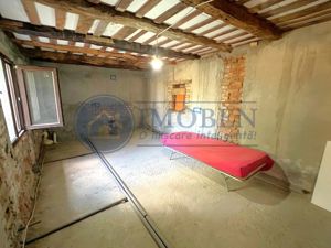 Casa La tara-Renovata partial -Teren 1000mp-Dolj -Rate -Disponibila - imagine 3