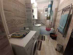 Suprafata Generoasa! Renovat! 2 Bai! - imagine 4