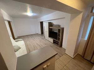 apartament 2 camere zona Rm Sarat - Dristor - imagine 1