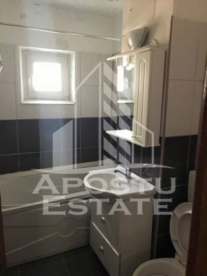 Apartament cu 4 camere 80mp 2 bai Decomandat in zona Mircea cel Batran - imagine 9