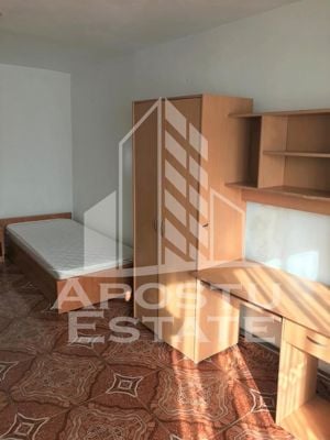 Apartament cu 4 camere 80mp 2 bai Decomandat in zona Mircea cel Batran - imagine 2