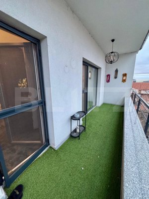 Penthouse cu 3 camere, 150 mp, zona centrala - imagine 13