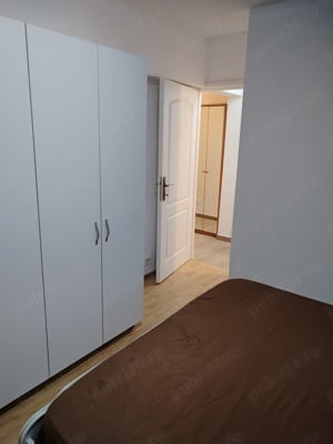 Închiriez apartament decomandat ultracentral cu 2 camere  - imagine 6