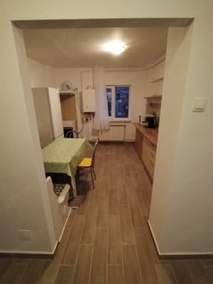 Închiriez apartament decomandat ultracentral cu 2 camere 