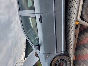 Usa fata stânga Skoda Fabia - imagine 4