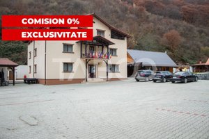 De vanzare Casa Munty - Pensiune de lux in inima padurii langa Sibiu - imagine 2