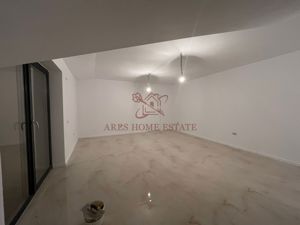 Apartament de Vânzare - Mansardă Înaltă, 56 mp, 2 Locuri de Parcare. - imagine 11