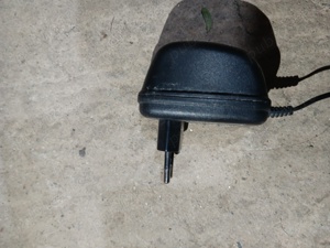 alimentator incarcator 9v dc 300ma - imagine 2